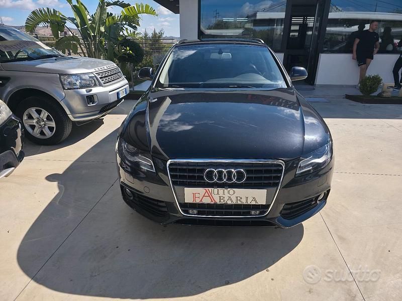 Grigio Usata 2008 Audi A4 Advanced Station wagon | 4200 € (Buon prezzo) - Immagine 1/4