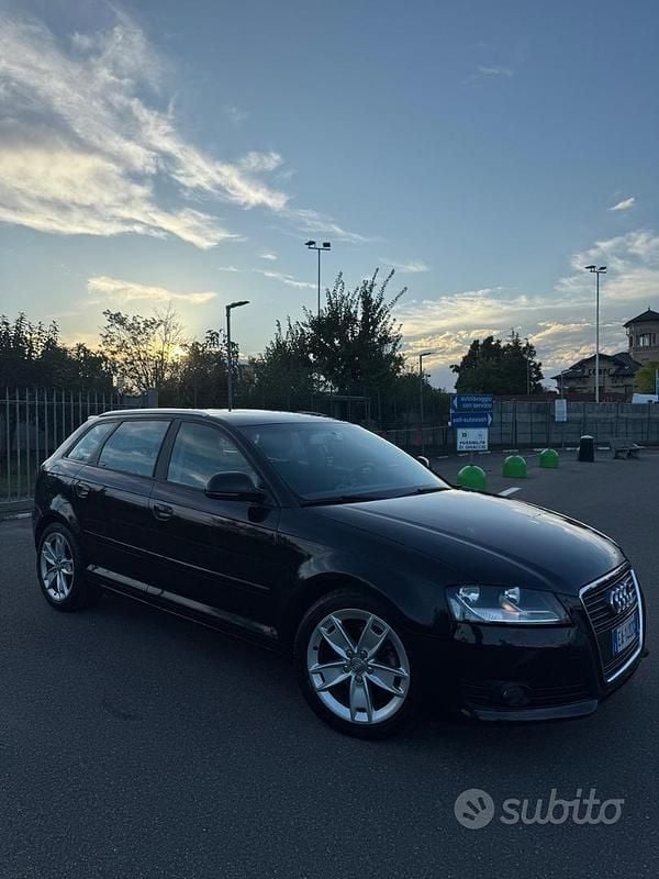 Usata Audi A3 140 CV (102 kW) 2011 Nero Utilitaria