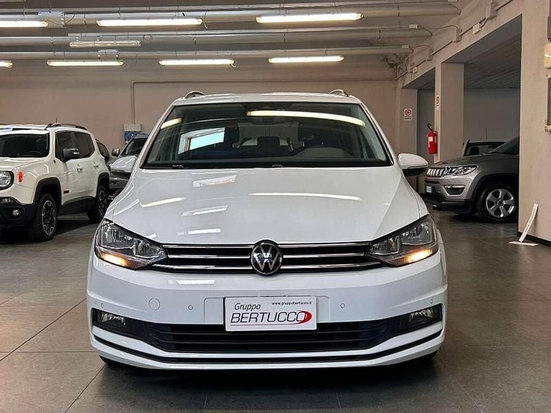 Usata VW Touran Business 150 CV (110 kW) 2023 Bianco Monovolume