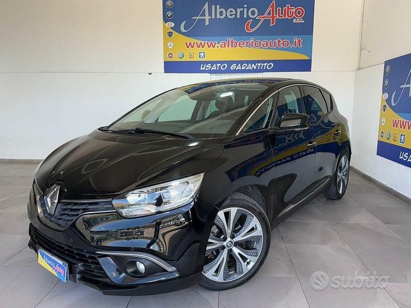 Usata Renault Scénic IV Intens 110 CV (80 kW) 2017 Nero Monovolume