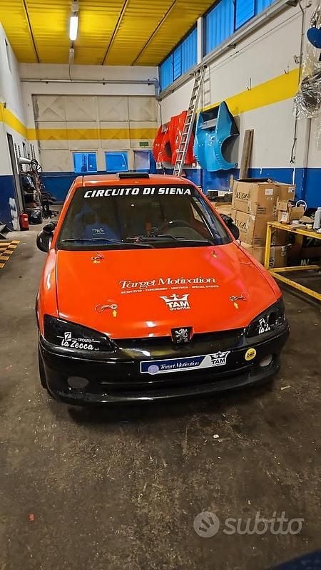 Usata Peugeot 106 2000 Utilitaria