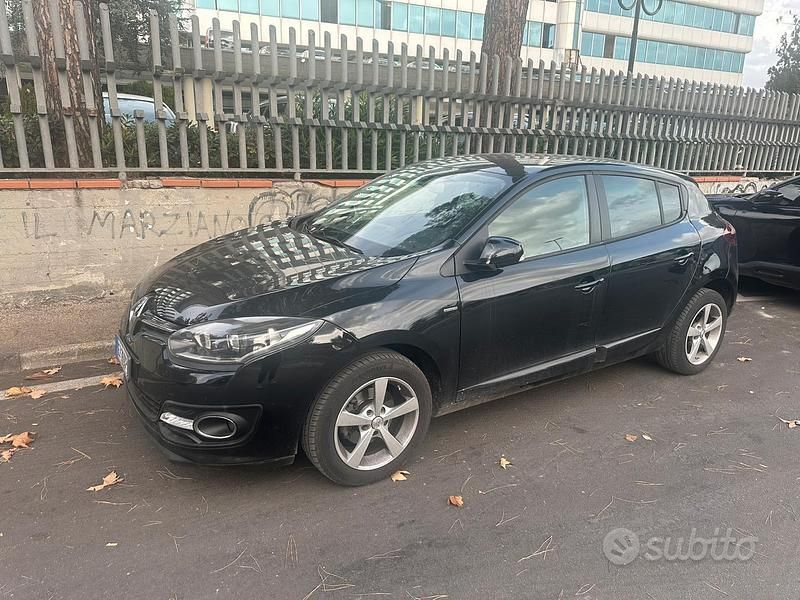 Usata Renault Mégane III 115 CV (84 kW) 2015 Nero Berlina