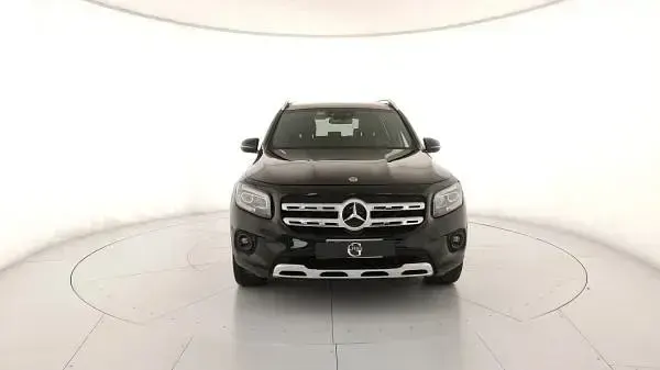 Usata Mercedes GLB200 150 CV (110 kW) 2021 Nero SUV