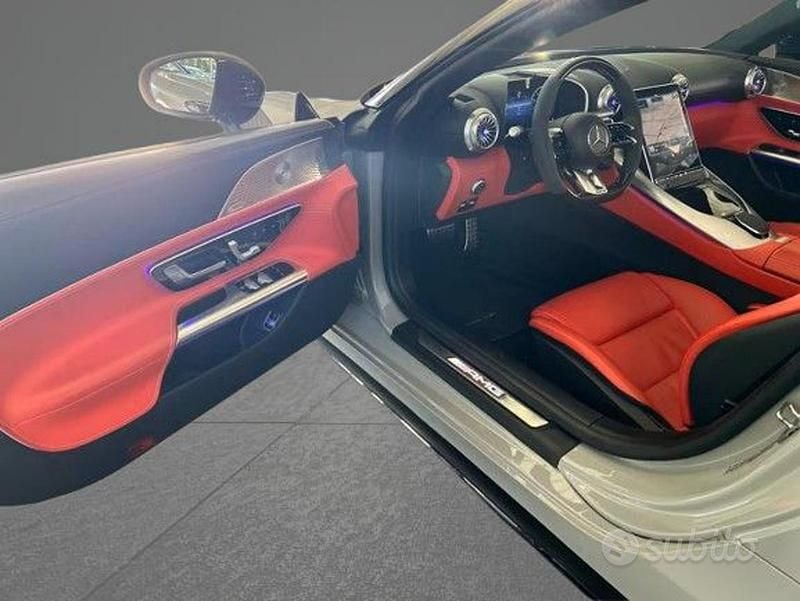 Usata Mercedes SL43 AMG Premium 381 CV (280 kW) 2024 Grigio Cabrio