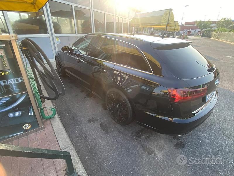 Nero Usata 2015 Audi A6 Station wagon | 13.000 € (Super prezzo) - Immagine 1/4