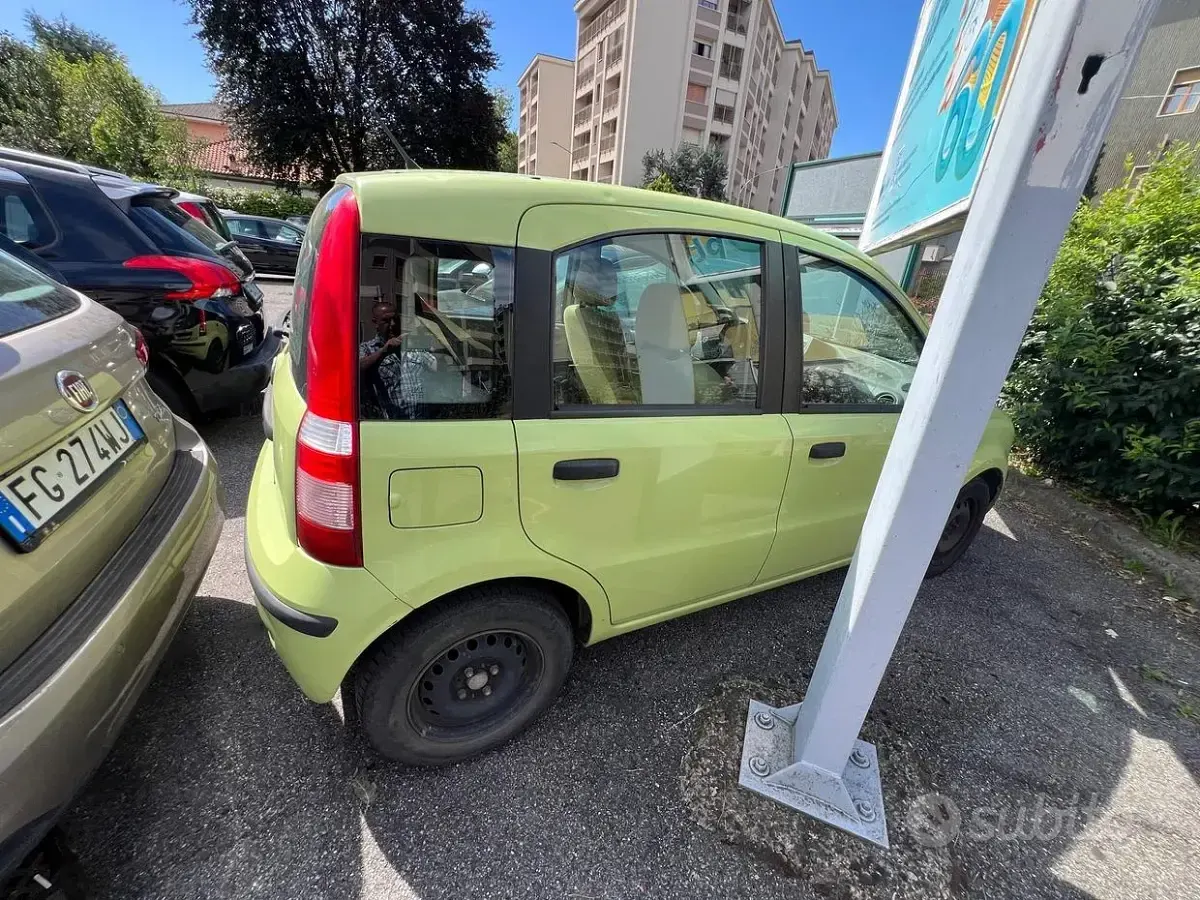 Usata Fiat Panda Active 60 CV (44 kW) 2005 Beige Utilitaria