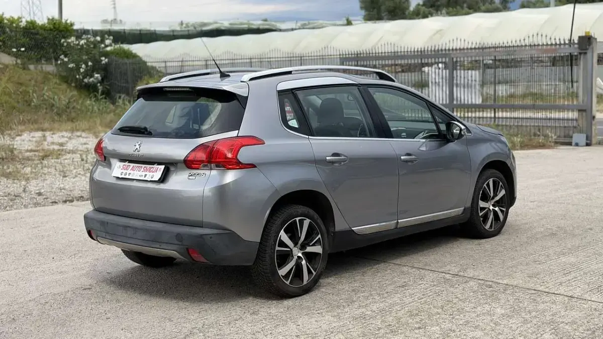 Usata Peugeot 2008 Allure 92 CV (67 kW) 2013 Other SUV