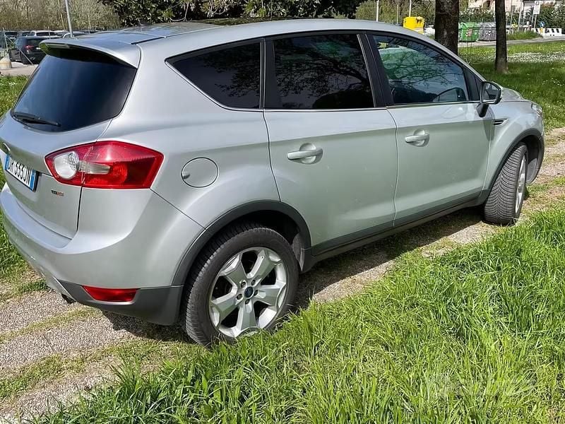 Usata Ford Kuga Titanium 136 CV (100 kW) 2008 Grigio SUV