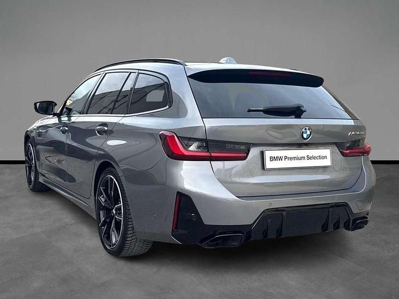 Usata BMW 340 340 CV (250 kW) 2023 Skyscraper grey metallic Station wagon
