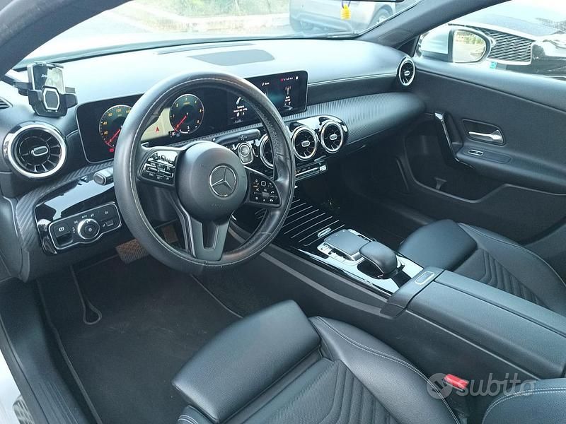Usata Mercedes A180 2019 Grigio Utilitaria