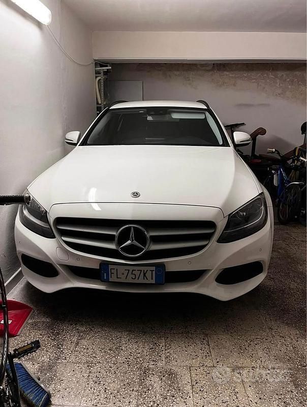 Usata Mercedes C220 170 CV (125 kW) 2017 Bianco Station wagon