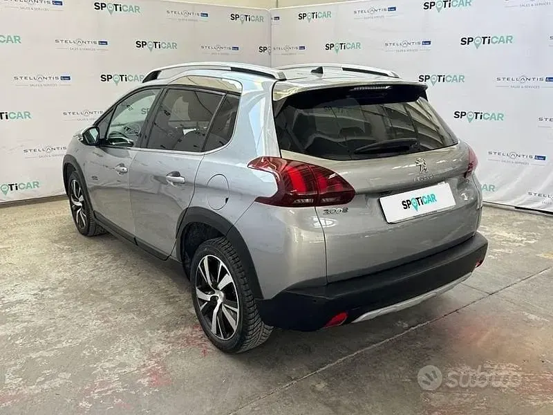 Usata Peugeot 2008 Allure 110 CV (80 kW) 2019 Grigio SUV