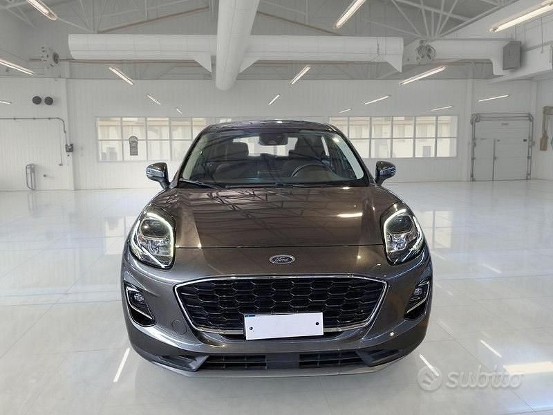 Usata Ford Puma Titanium 120 CV (88 kW) 2022 Grigio SUV