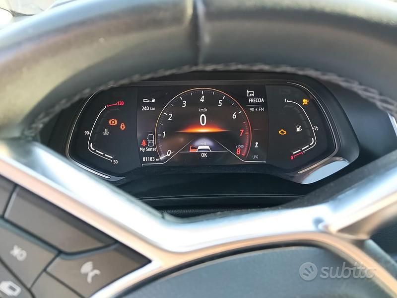 Usata Renault Captur 100 CV (73 kW) 2020 SUV