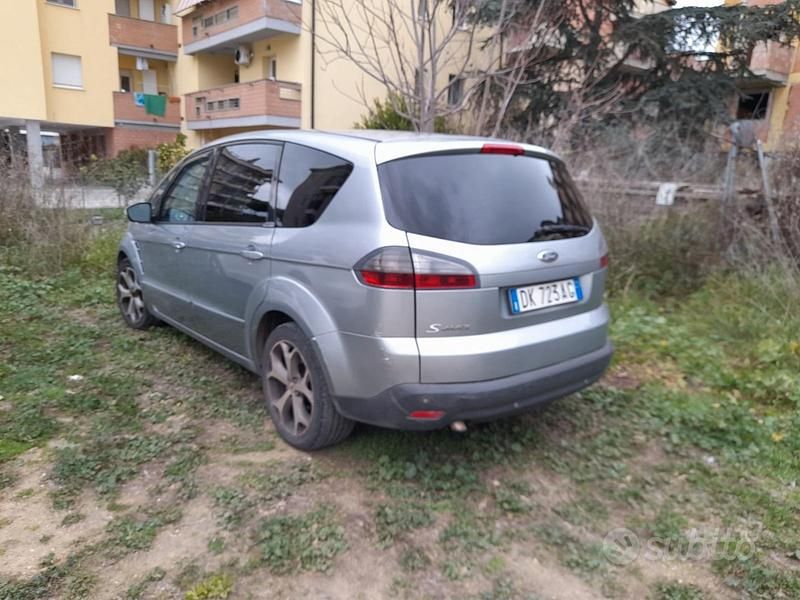 Usata Ford S-MAX S 140 CV (102 kW) 2007 Grigio Monovolume