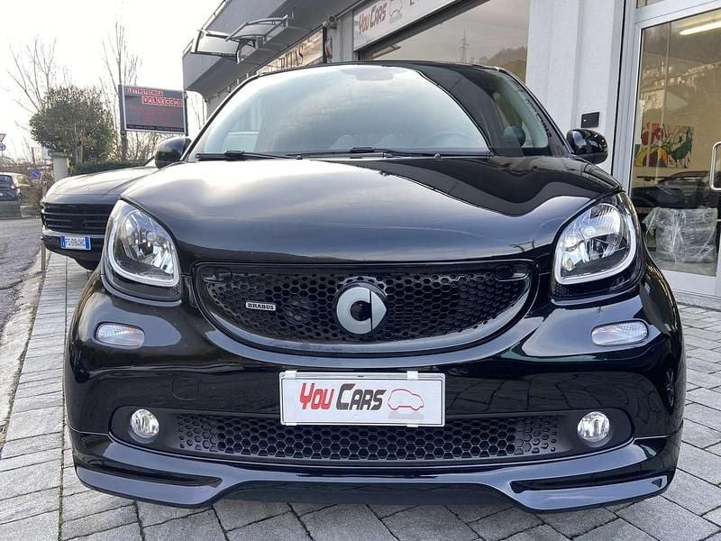 Usata Smart ForFour Brabus Xclusive 109 CV (80 kW) 2017 Nero Utilitaria