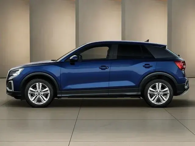 Nuova Audi Q2 Advanced Plus 116 CV (85 kW) 2026 Blu navarra metallizzato SUV