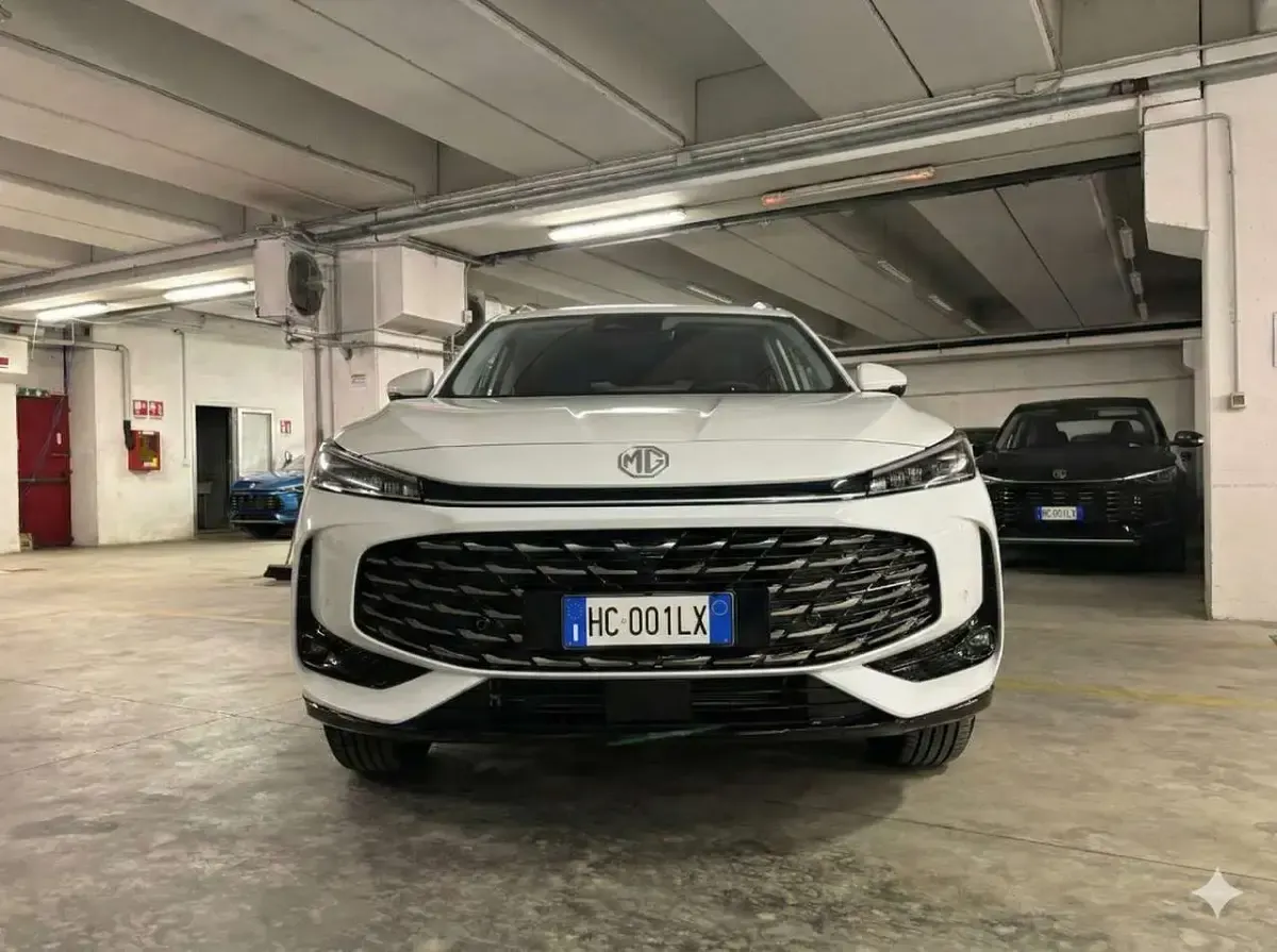 Nuova MG HS 143 CV (105 kW) 2026 Bianco SUV
