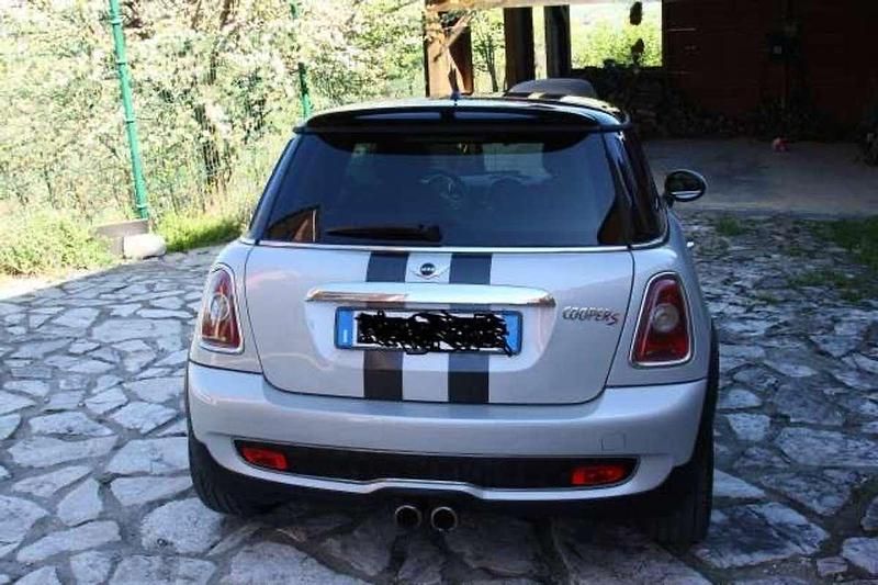 Usata Mini Cooper S 174 CV (127 kW) 2009 Utilitaria