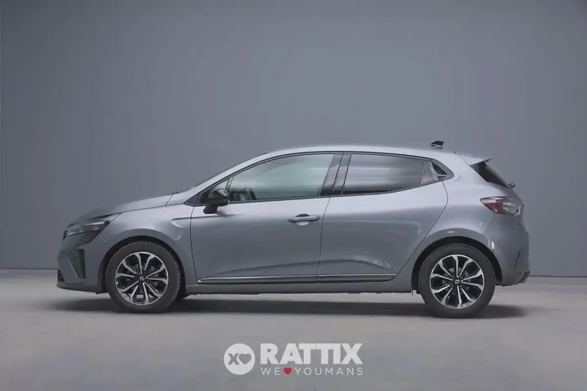 Usata Renault Clio Techno 91 CV (66 kW) 2025 Grigio Utilitaria