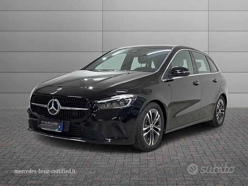 Nero Usata 2025 Mercedes B180 Advanced Monovolume | 34.900 € (Buon prezzo) - Immagine 1/4