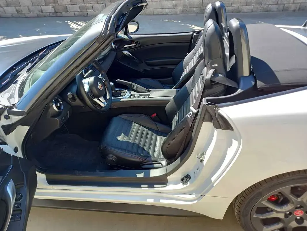Usata Abarth 124 Spider 170 CV (125 kW) 2017 Bianco Cabrio