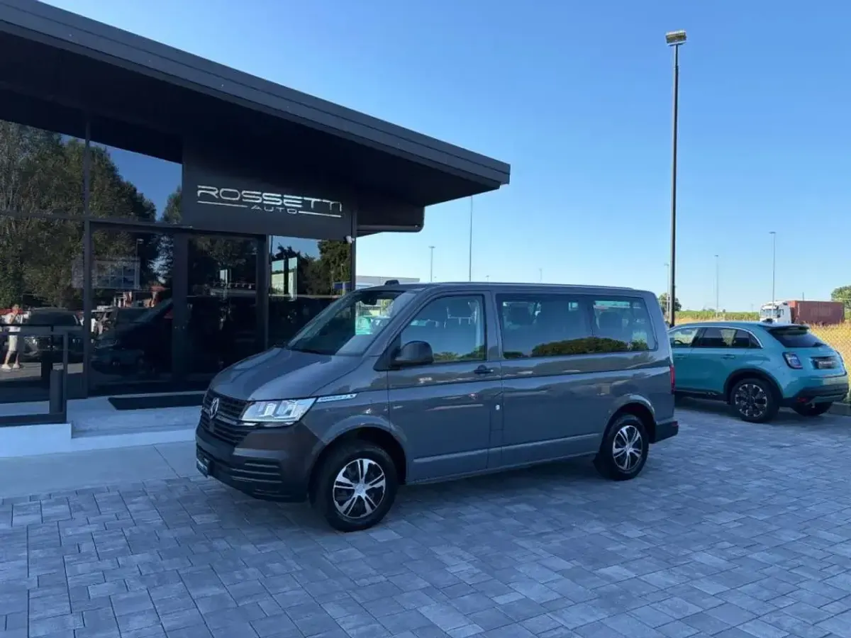 Usata VW T6.1 110 CV (80 kW) 2023 Grigio Furgone