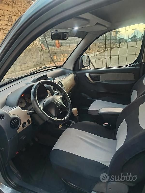 Usata Peugeot Partner 90 CV (66 kW) 2006 Monovolume