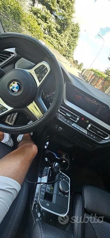 Usata BMW 118 M Sport 136 CV (100 kW) 2021 Bianco Utilitaria