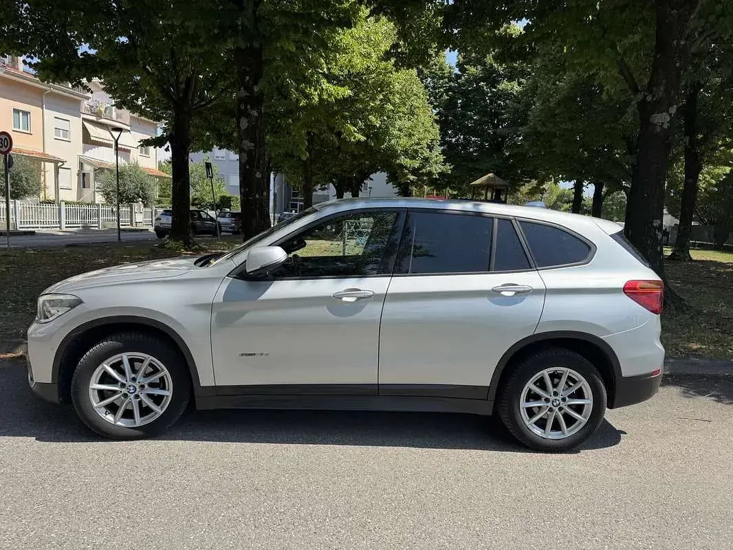 Usata BMW X1 150 CV (110 kW) 2016 Grigio SUV