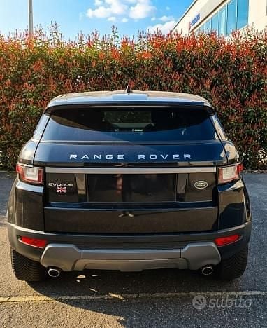 Usata Land Rover Range Rover evoque 2018 Nero SUV