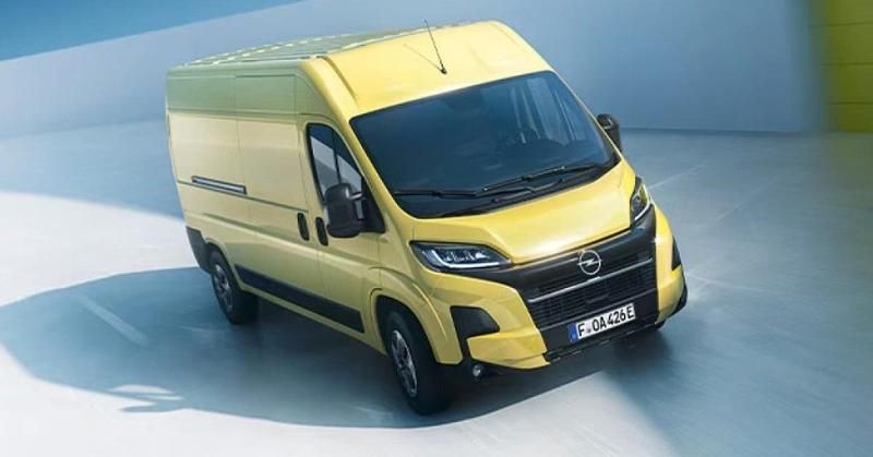 Usata Opel Movano S 119 CV (87 kW) 2024 Kaolin white Furgone