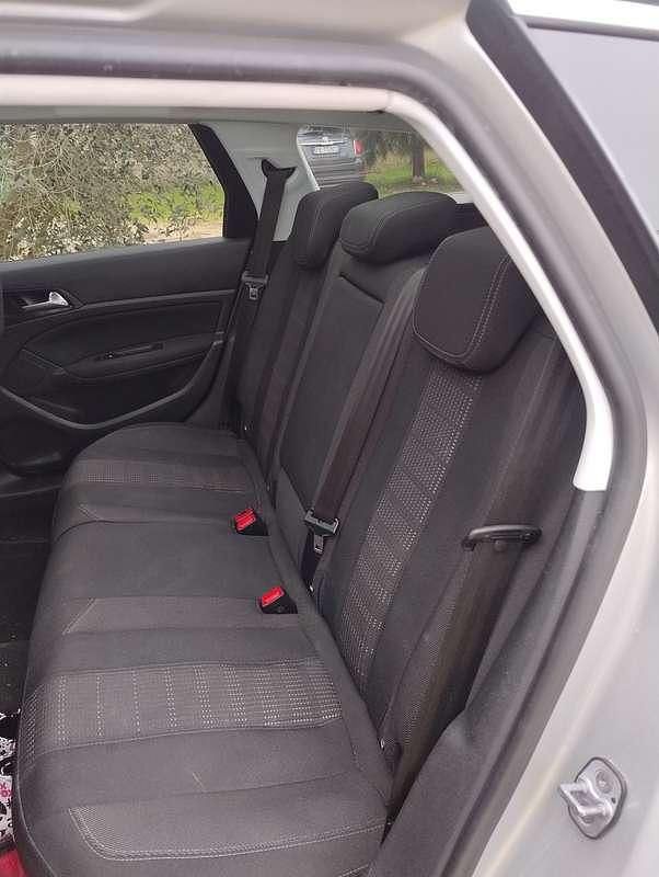 Usata Peugeot 308 SW Allure 120 CV (88 kW) 2017 Station wagon