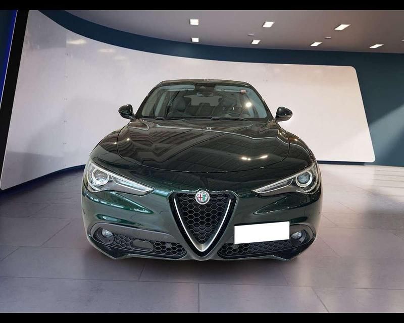 Usata Alfa Romeo Stelvio Ti 209 CV (153 kW) 2021 Verde SUV