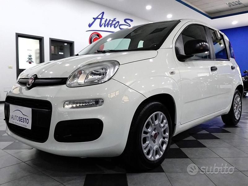 Usata Fiat Panda Easy 70 CV (51 kW) 2021 Bianco Utilitaria