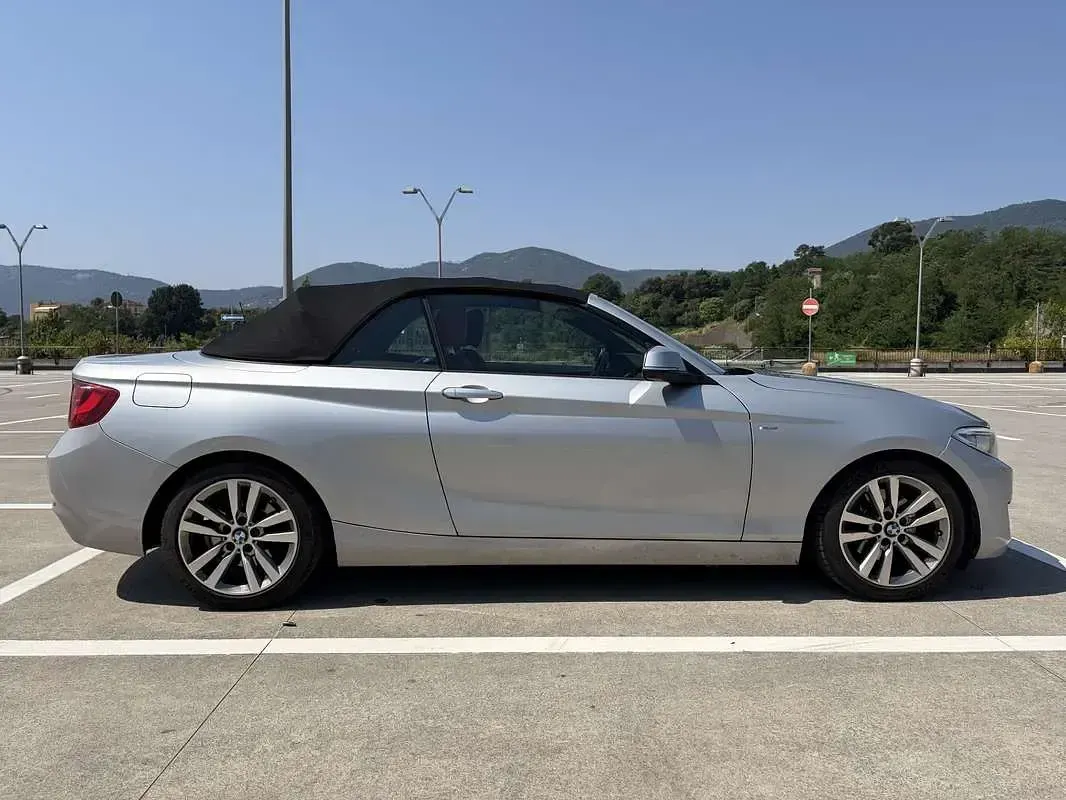 Usata BMW 220 Sport Line 184 CV (135 kW) 2017 Cabrio