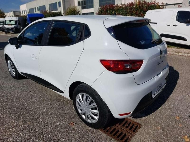 Usata Renault Clio IV Business 90 CV (66 kW) 2019 Bianco Berlina