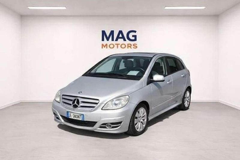 Usata Mercedes B200 Executive 140 CV (102 kW) 2010 Grigio Monovolume