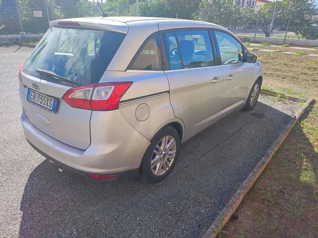 Usata Ford C-MAX Titanium 116 CV (85 kW) 2013 Argento Monovolume