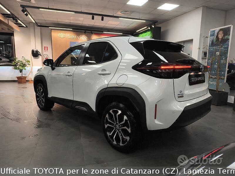 Usata Toyota Yaris Cross Trend 115 CV (84 kW) 2023 Bianco SUV