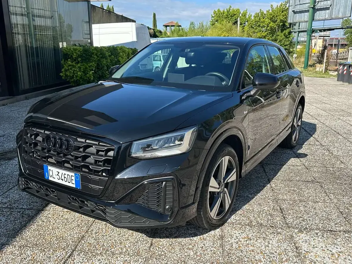 Usata Audi Q2 Ambiente 116 CV (85 kW) 2022 Nero SUV