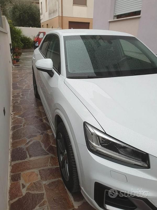 Usata Audi Q2 Sport 116 CV (85 kW) 2018 Bianco SUV