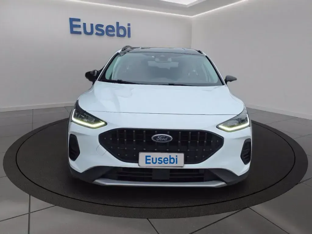 Usata Ford Focus Active 115 CV (84 kW) 2023 Bianco Station wagon