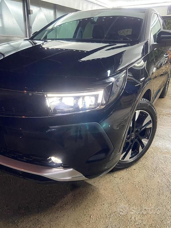 Usata Opel Grandland X GS Line 131 CV (96 kW) 2022 Nero SUV