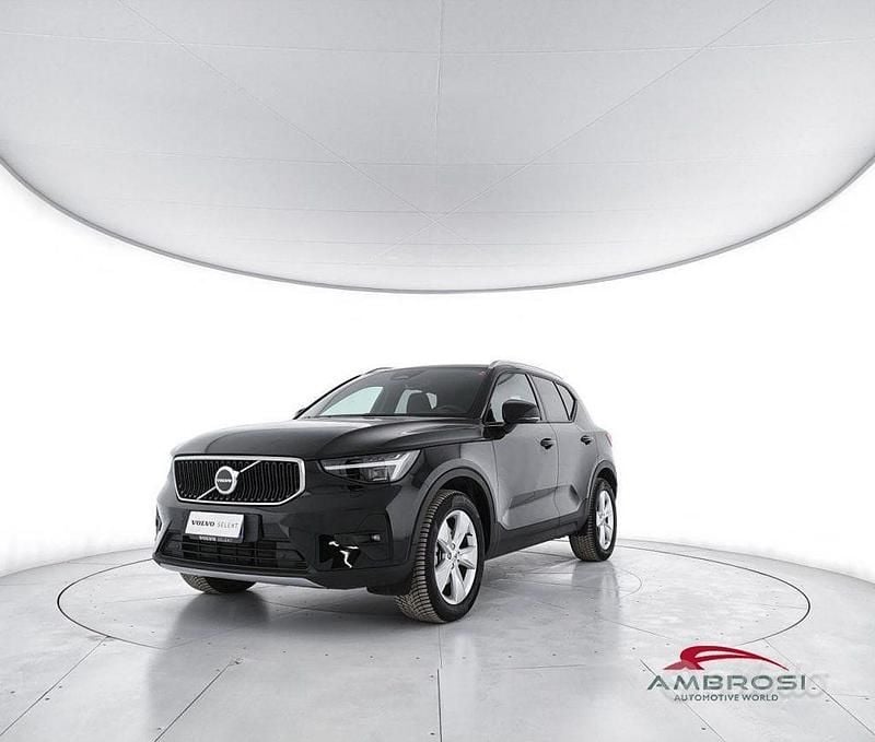 Usata Volvo XC40 Core 163 CV (119 kW) 2025 Nero SUV