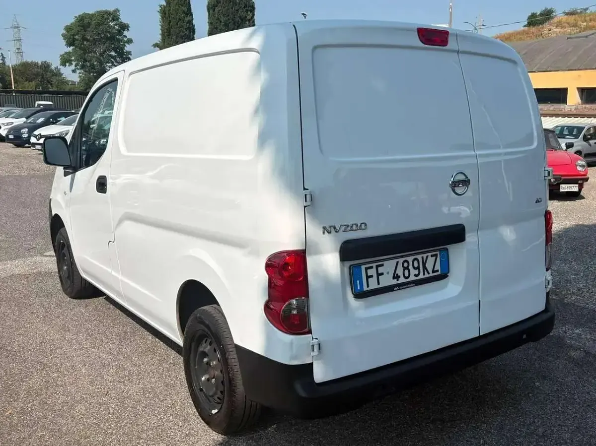 Usata Nissan NV200 90 CV (66 kW) 2016 Bianco Monovolume