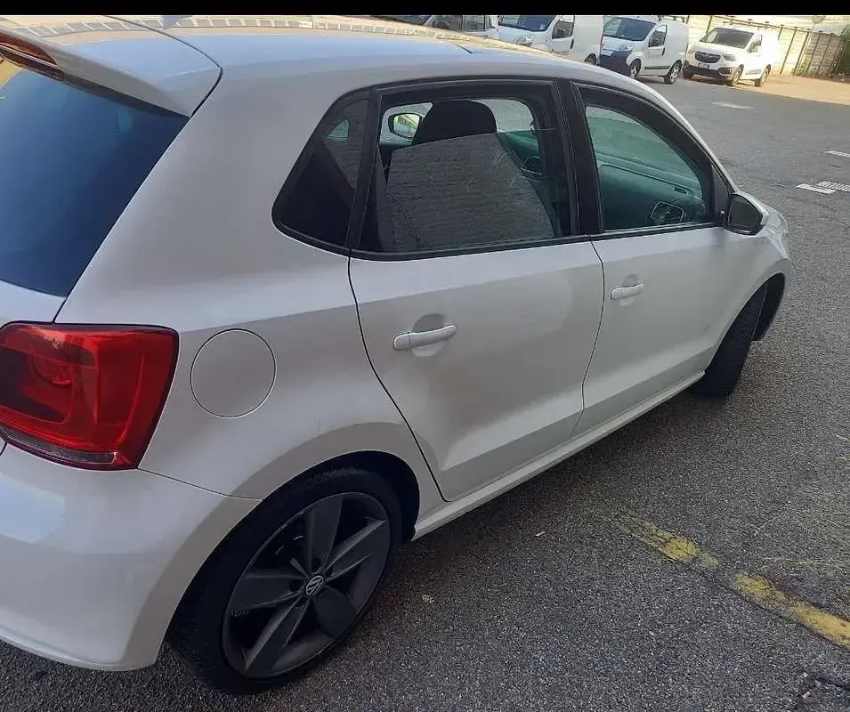 Usata VW Polo Highline 105 CV (77 kW) 2011 Utilitaria