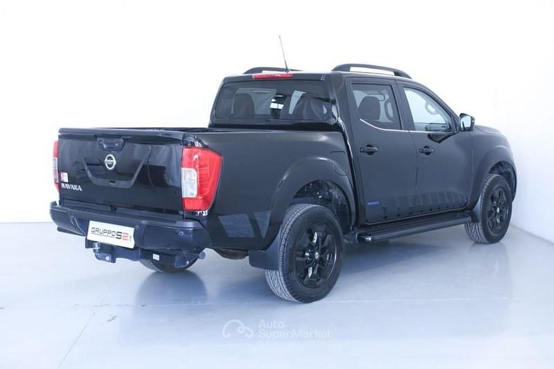 Usata Nissan Navara N-Guard 190 CV (139 kW) 2021 Nero Pick-up