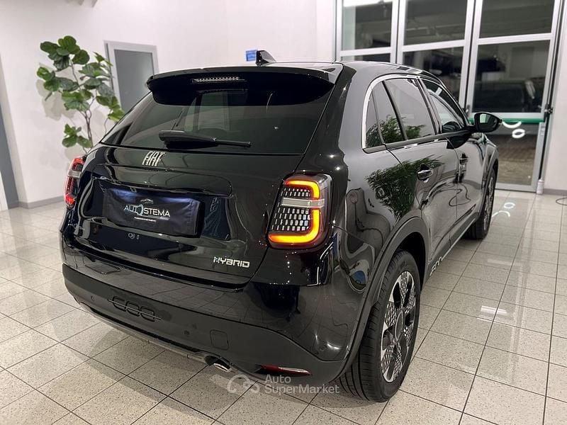 Usata Fiat 600 La Prima 101 CV (74 kW) 2025 Nero SUV