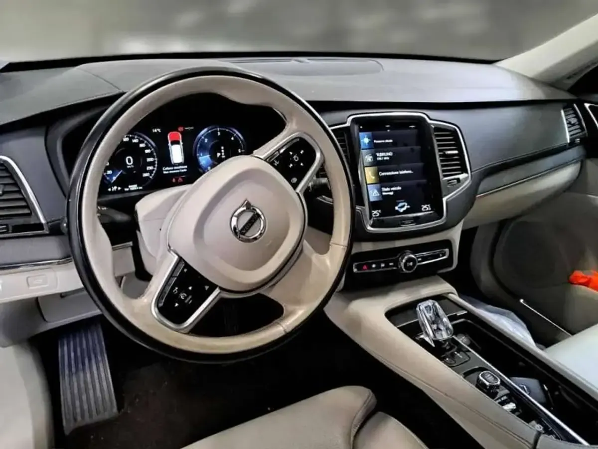Usata Volvo XC90 Inscription 235 CV (172 kW) 2020 Other SUV